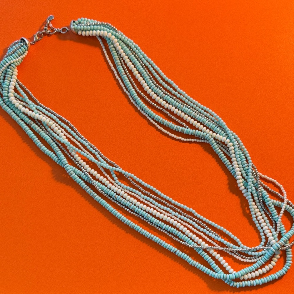 Elegant Turquoise Beaded Necklace